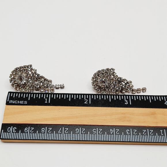 Vintage Clear Rhinestone Dangle Clip Earrings, 1.5 Inch Length - Picture 9 of 10